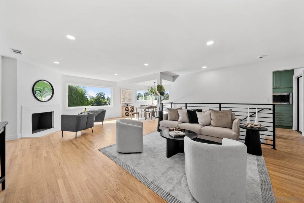 MLS #250035549SD img 0