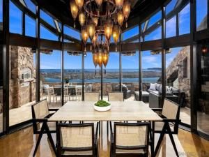 MLS #250035587SD image #0