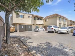 MLS #250035926SD img 0