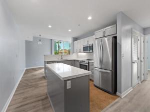 MLS #250035936SD image #0