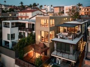 MLS #250036010SD image #0