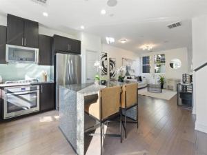 MLS #250036302SD image #0