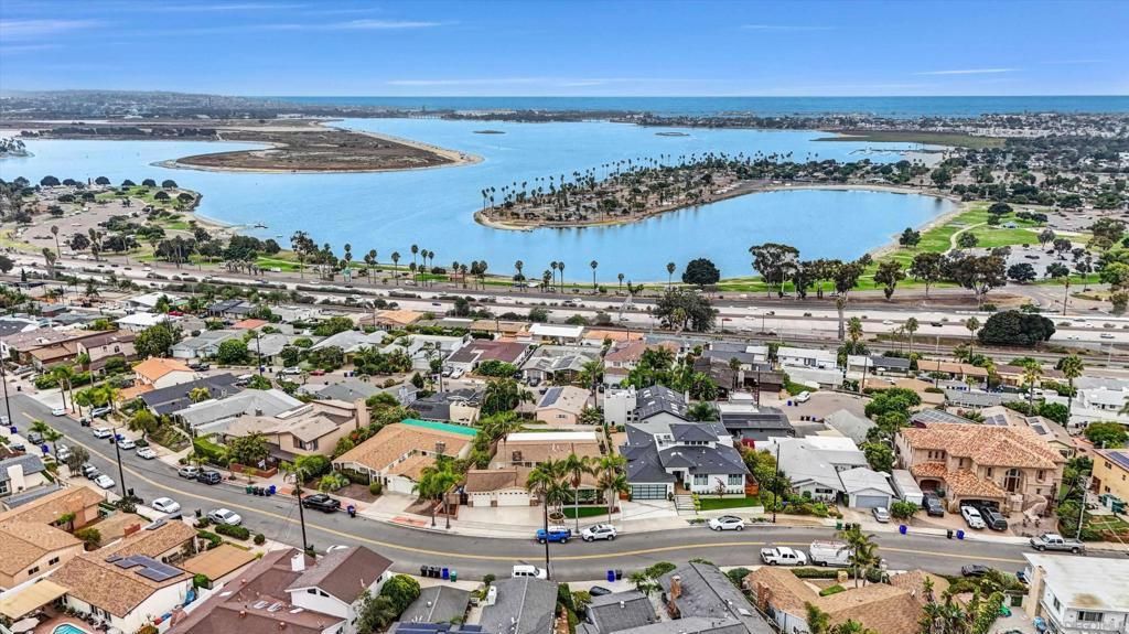 MLS #250036360SD image #0