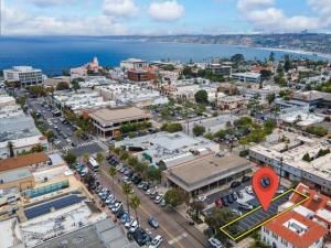 MLS #250036466SD image #0