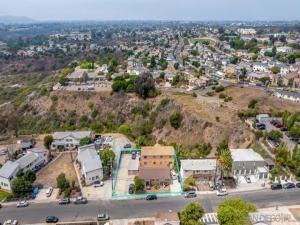 MLS #250036585SD img 0