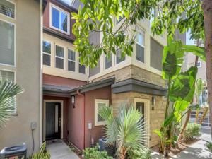 MLS #250018742SD image #0