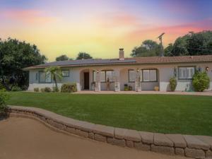 MLS #250037000SD image #0