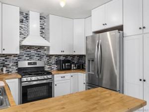 MLS #250037148SD image #0