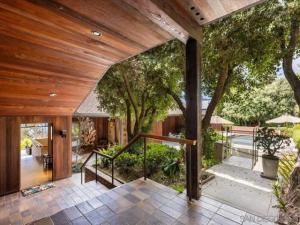 MLS #250037162SD image #0