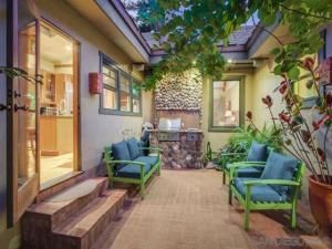 MLS #250037170SD image #0