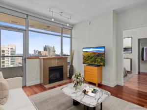 MLS #250037180SD image #0