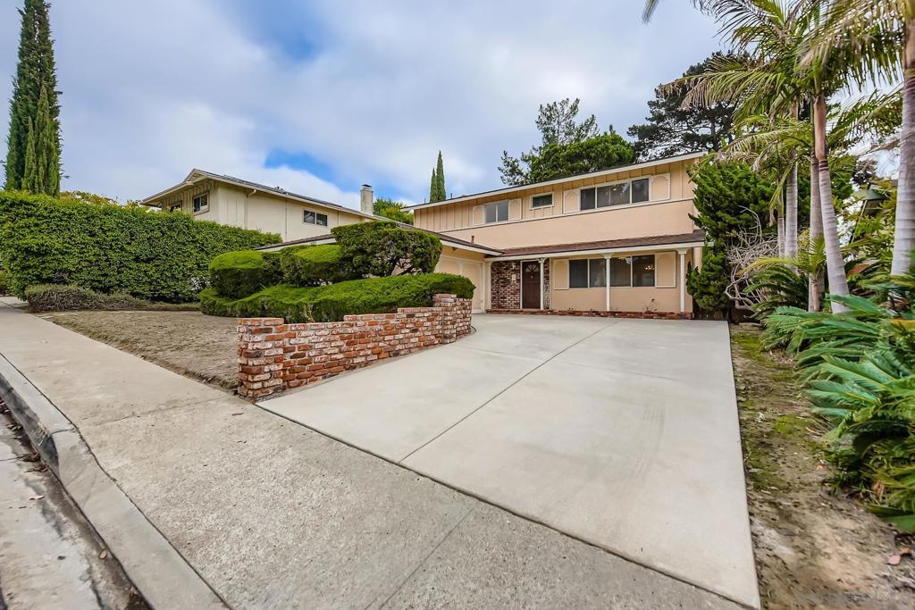 MLS #250037274SD image #0