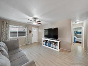 MLS #250037321SD image #0