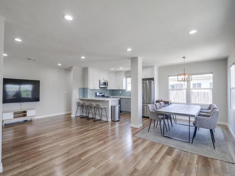 MLS #250037324SD image #0