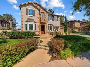 MLS #250037333SD image #0