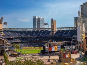 MLS #250037367SD image #0