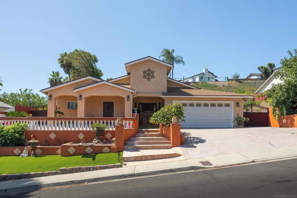 MLS #250037380SD image #0