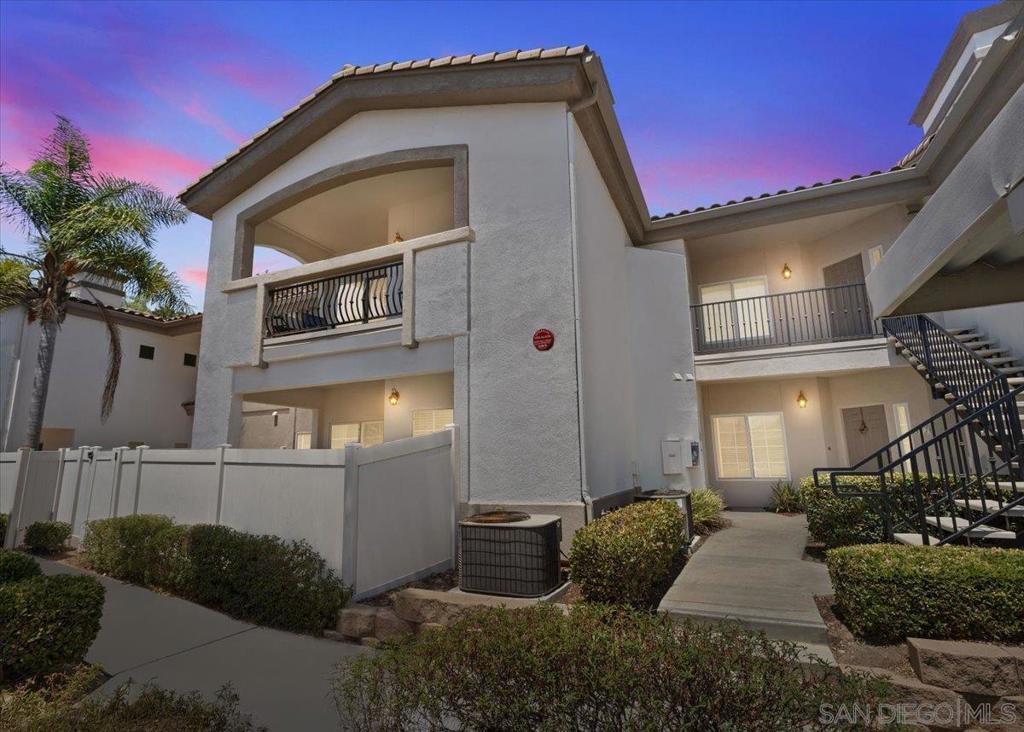 MLS #250037451SD image #0