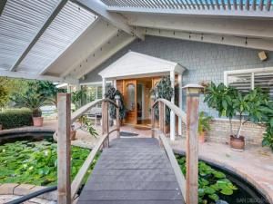 MLS #250037510SD image #0