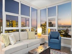 MLS #250037519SD image #0