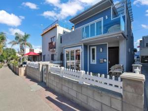 MLS #250037633SD img 0