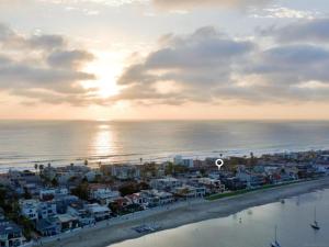 MLS #250037674SD image #0