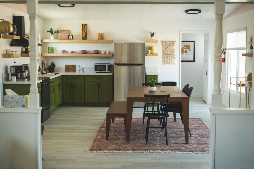 MLS #250037766SD image #0