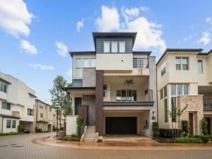 MLS #250037778SD image #0