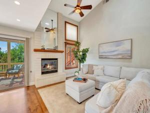 MLS #250037905SD image #0