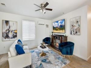 MLS #250037987SD image #0