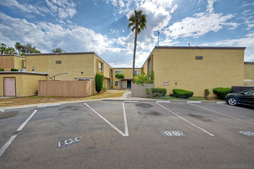 MLS #250038096SD image #0