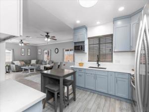 MLS #250038314SD image #0