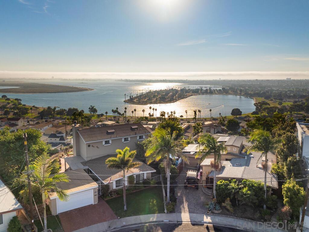 MLS #250038335SD image #0