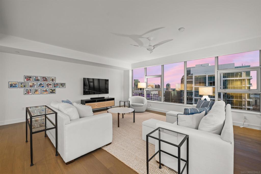 MLS #250038385SD image #0