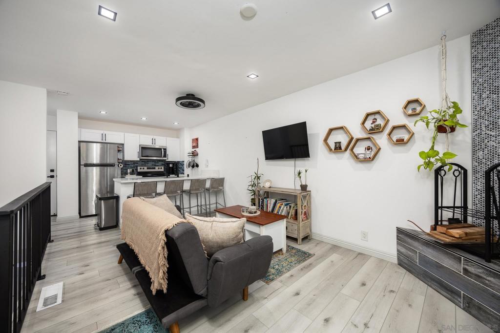 MLS #250038420SD image #0