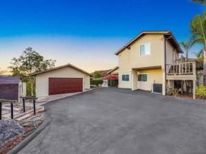 MLS #250038432SD image #0