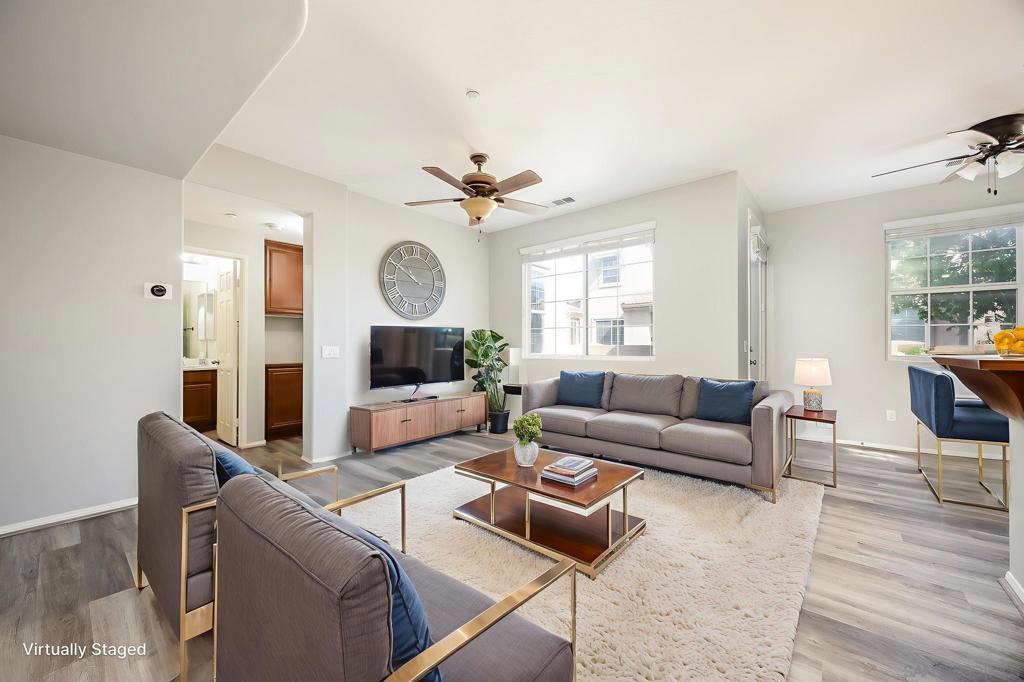 MLS #250038534SD image #0