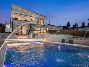 MLS #250038582SD image #0