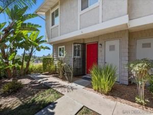 MLS #250038586SD image #0