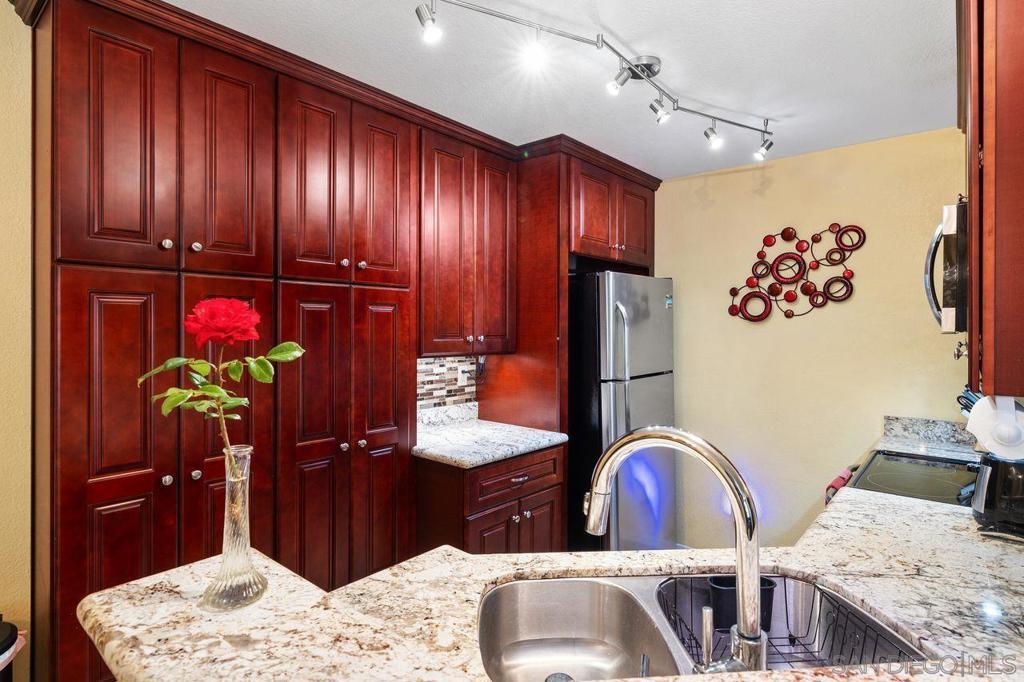 MLS #250038610SD image #0