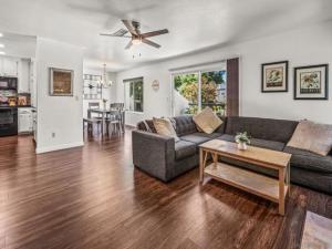 MLS #250038678SD image #0