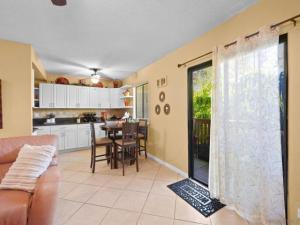 MLS #250038692SD image #0