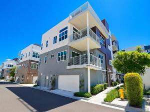 MLS #250038700SD image #0