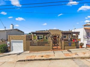 MLS #250038714SD image #0