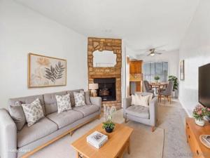 MLS #250038882SD image #0