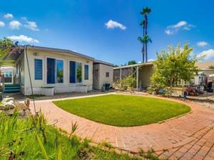 MLS #250038938SD image #0