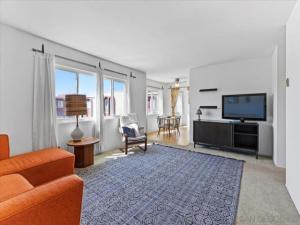 MLS #250039071SD image #0