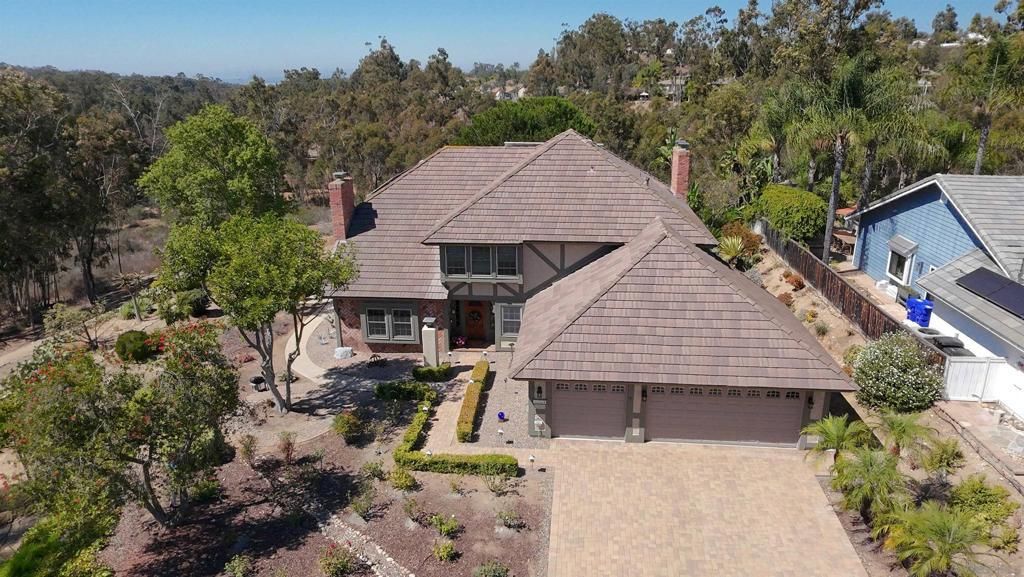 MLS #250039125SD image #0