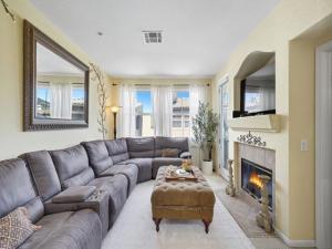 MLS #250039187SD image #0