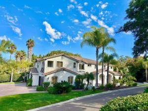 MLS #250039299SD image #0
